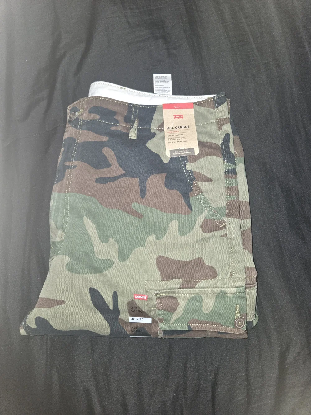 Levi's Men's Cargo Pants - Camouflage Green & Brown
